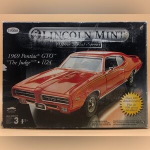 COPY - TESTORS LINCOLN MINT 1969 PONTIAC GTO "THE JUDGE" 1:24